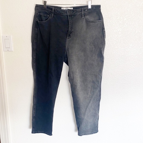 Hollister Denim - Hollister Multicolor Gray And Black Curvy High Rise Mom Jeans